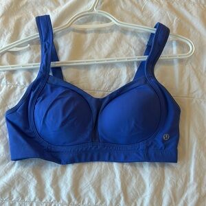 Lululemon Tata tamer sports bar